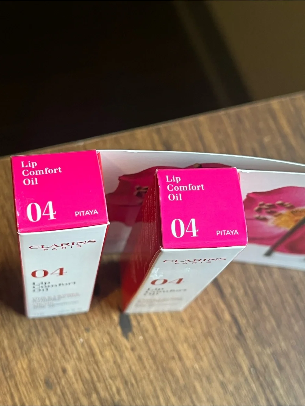 TWO Clarins Mini Lip Comfort Oil Shade 04 Pink - Pitaya